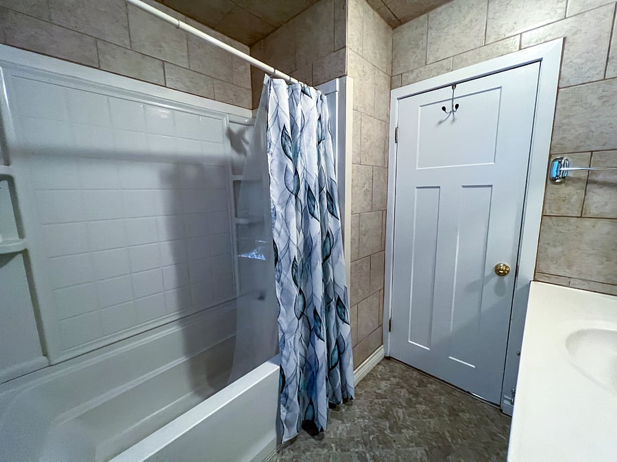 Furnished Finder property 654169_1 photo 17