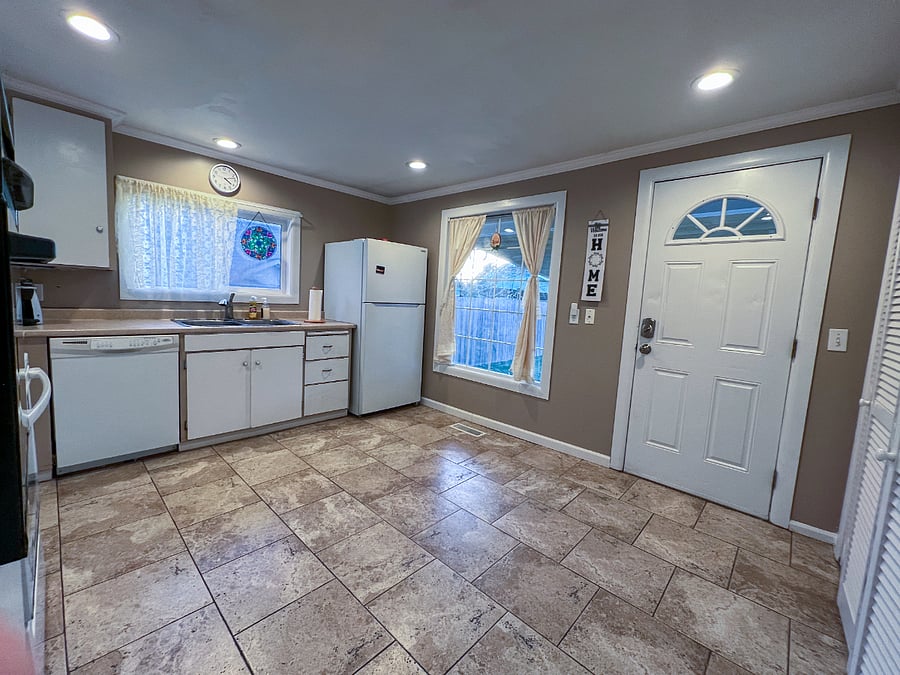 Furnished Finder property 654169_1 photo 4