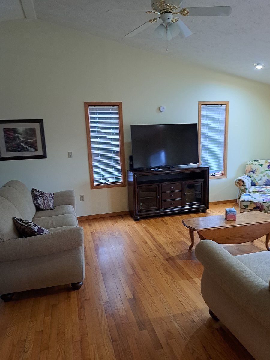 Furnished Finder property 654176_1 photo 3