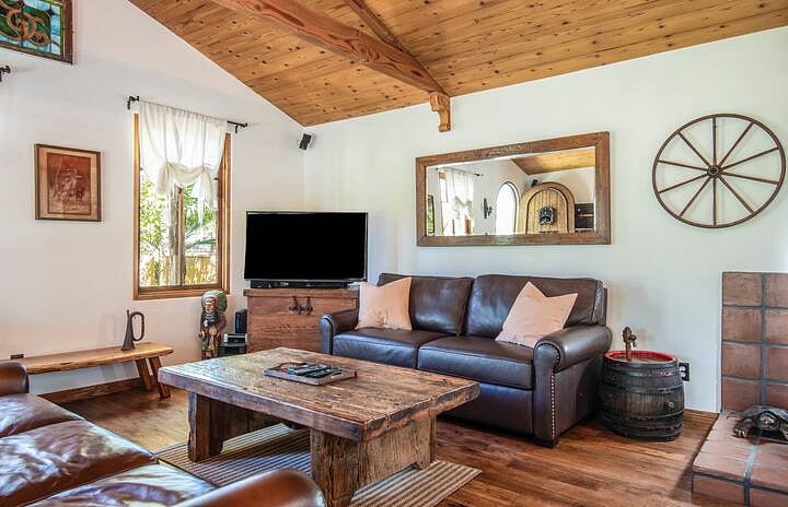 Furnished Finder property 654198_1 photo 4