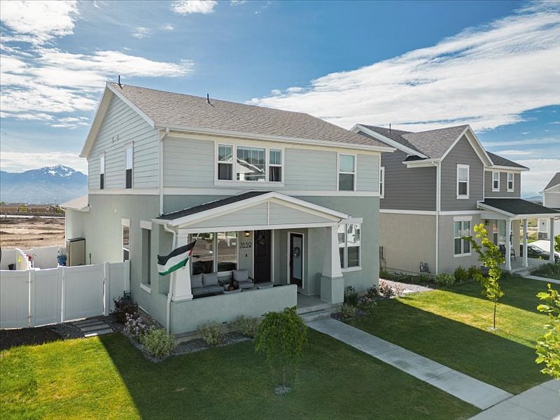 Picture of the exterior of the home. 