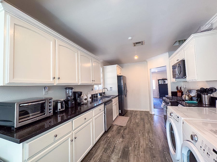 Furnished Finder property 654230_1 photo 10