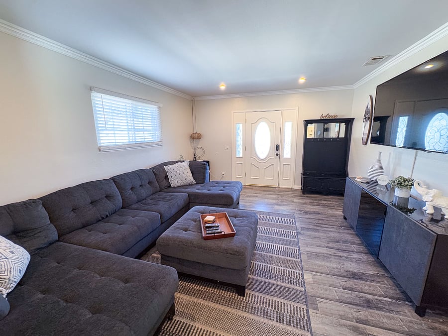 Furnished Finder property 654230_1 photo 3