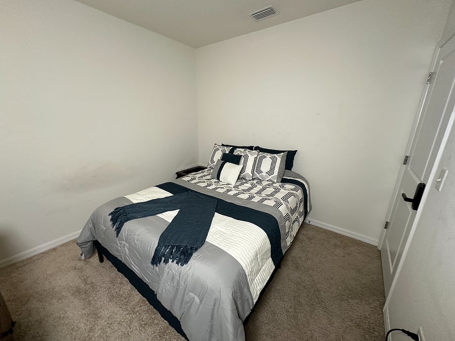 Furnished Finder property 654422_1 photo 3