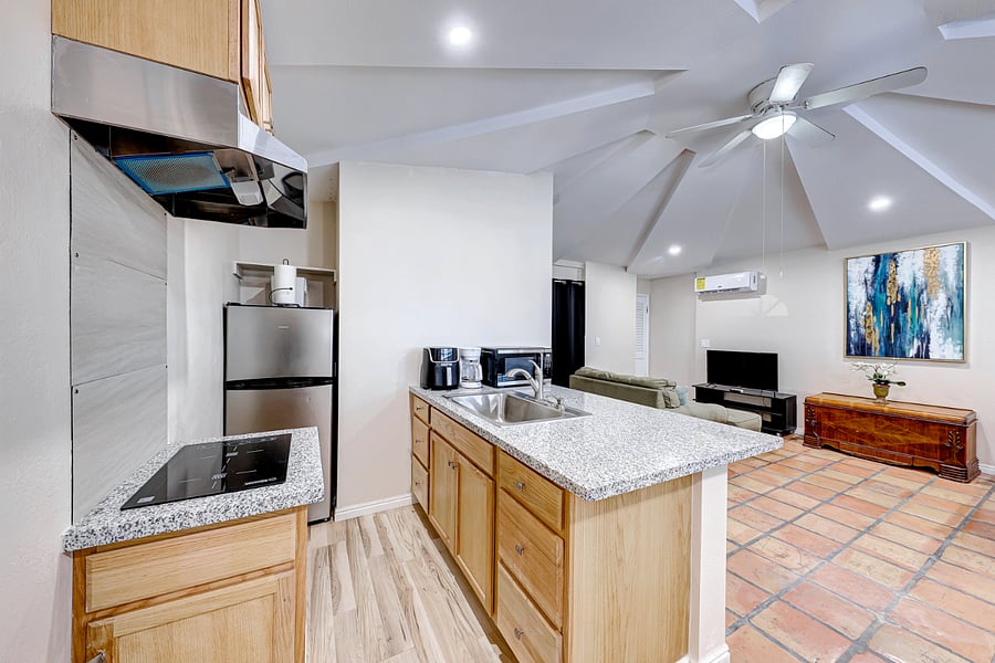 Furnished Finder property 654446_1 photo 15
