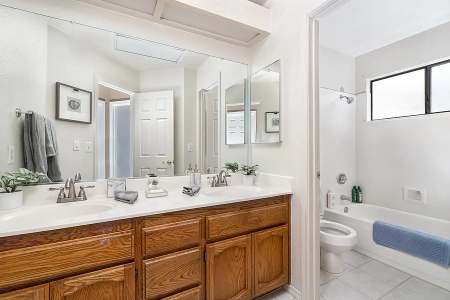 Furnished Finder property 654481_1 photo 18