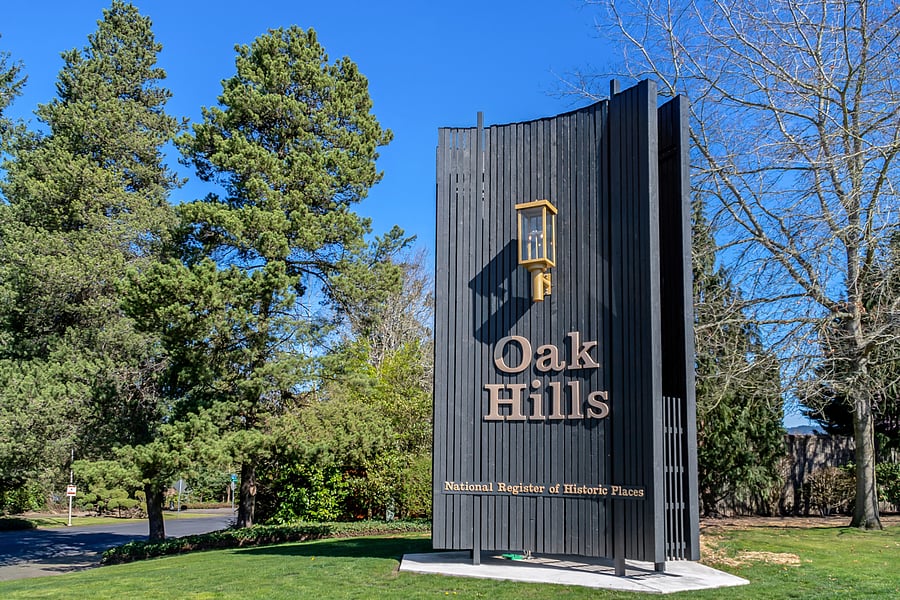 Beautiful Oak Hills neighborhood is family-friendly, quiet, and safe.