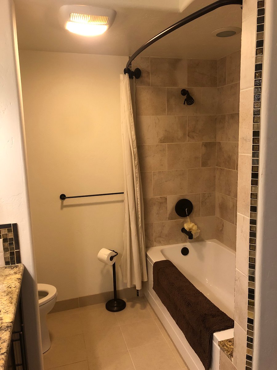 shower/tub