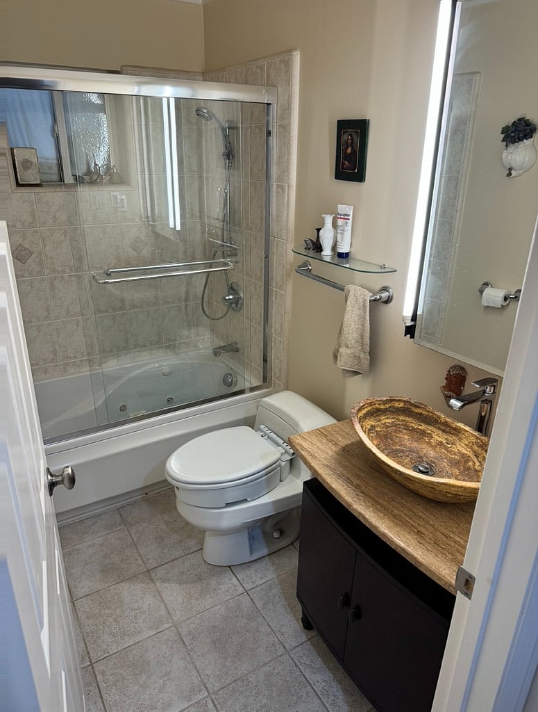 Furnished Finder property 654780_1 photo 3