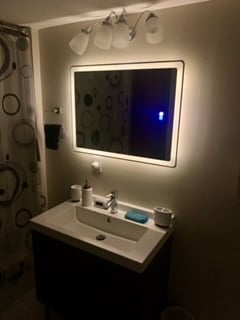 Anti-Fog Mirror plus three setting Mirror... setting three.