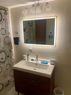Anti-Fog Mirror plus three setting Mirror... setting one.
