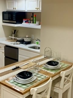 Furnished Finder property 654805_1 photo 26