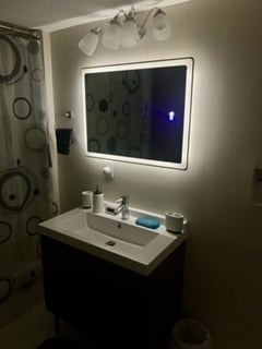 Anti-Fog Mirror plus three setting Mirror... setting two.