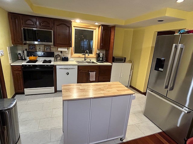 Furnished Finder property 654822_1 photo 3