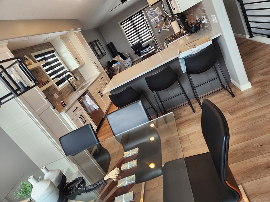 Shared Kitchen - Main Level