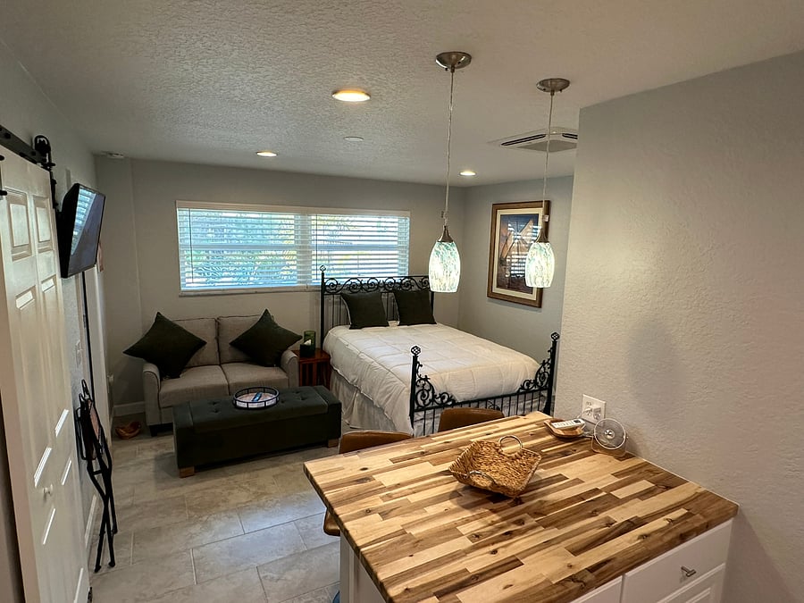 Furnished Finder property 655040_1 photo 8