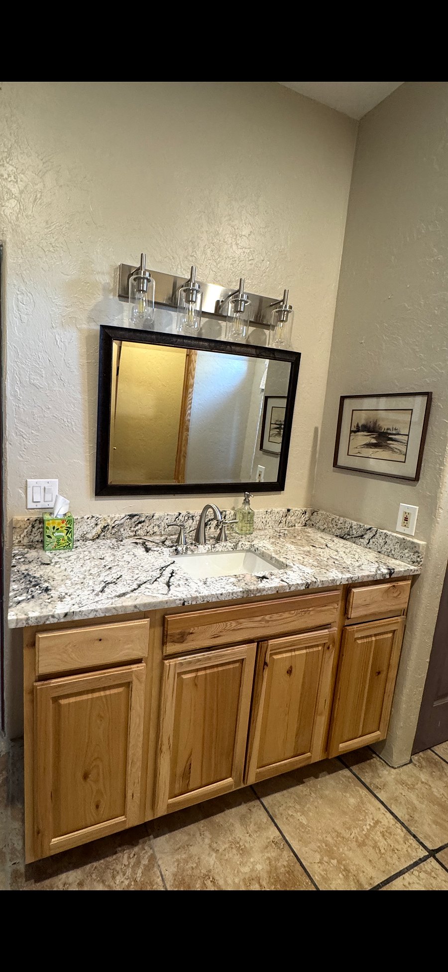 Furnished Finder property 655051_1 photo 4