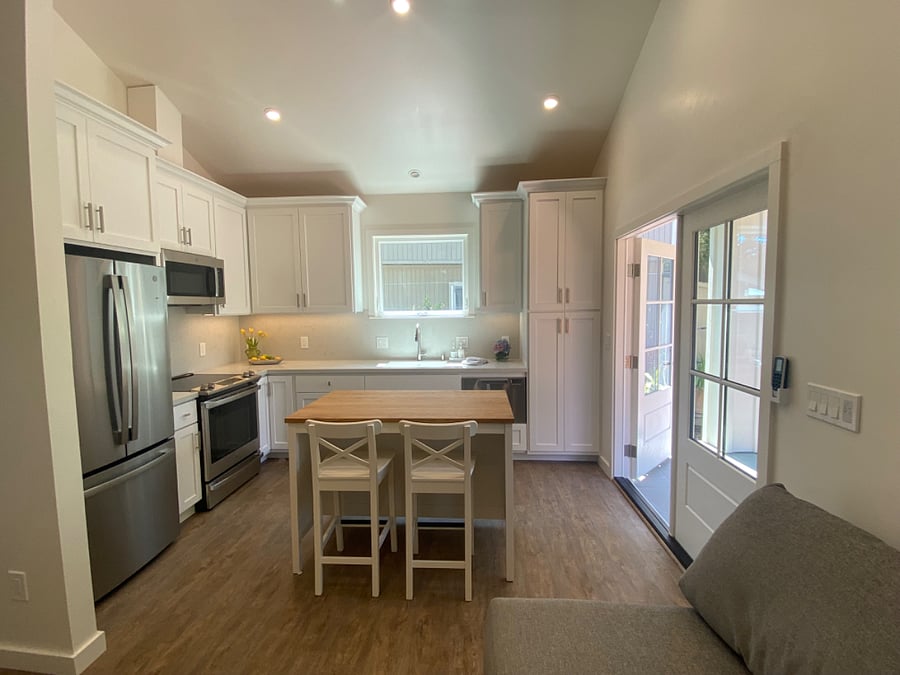 Furnished Finder property 655082_1 photo 2