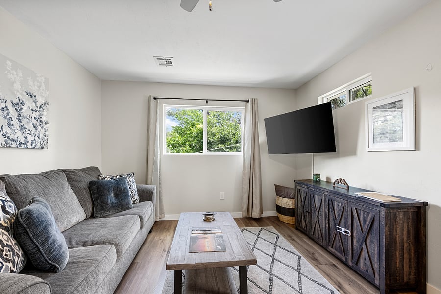 Furnished Finder property 655093_1 photo 11