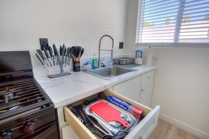 Furnished Finder property 655286_1 photo 4