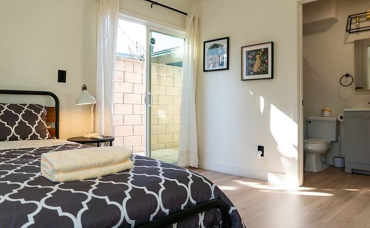 Furnished Finder property 655286_1 photo 13