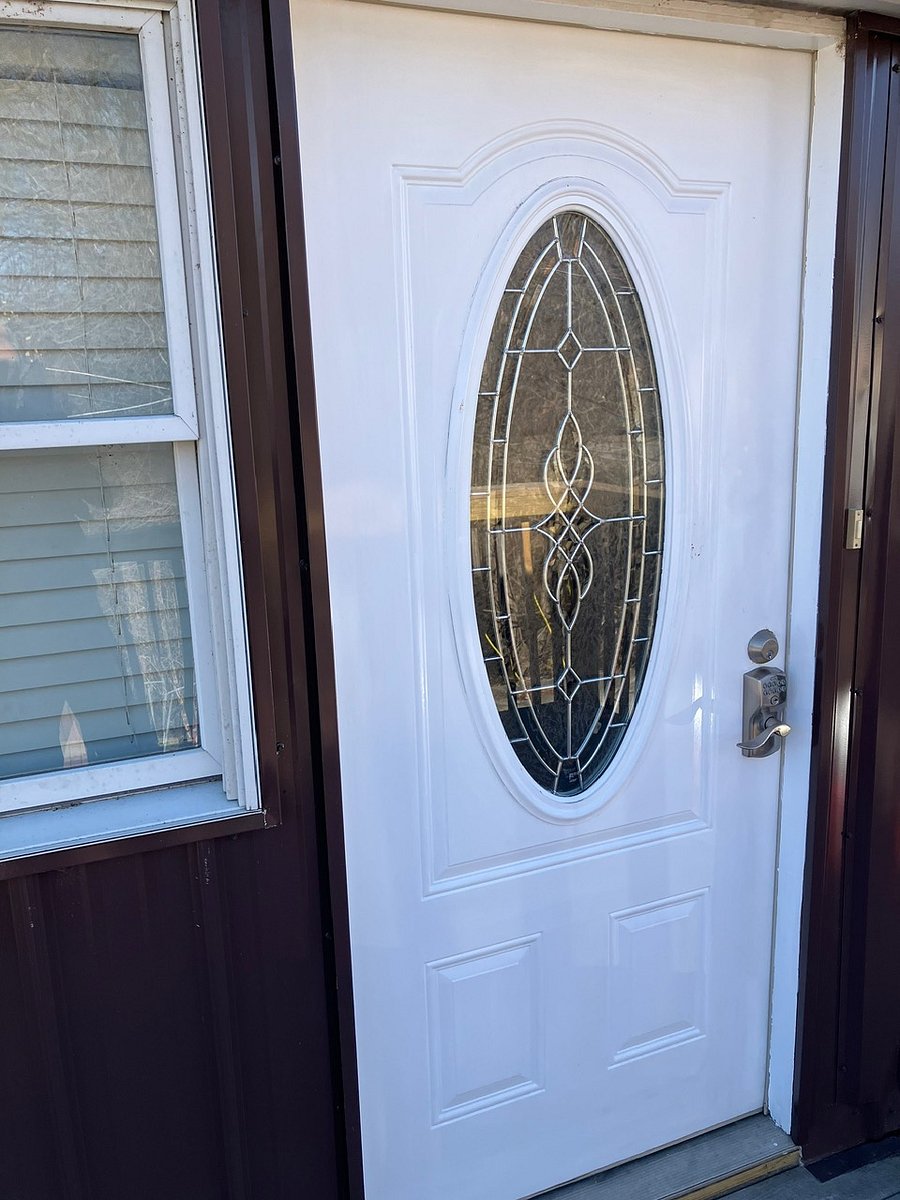 Private Entrance