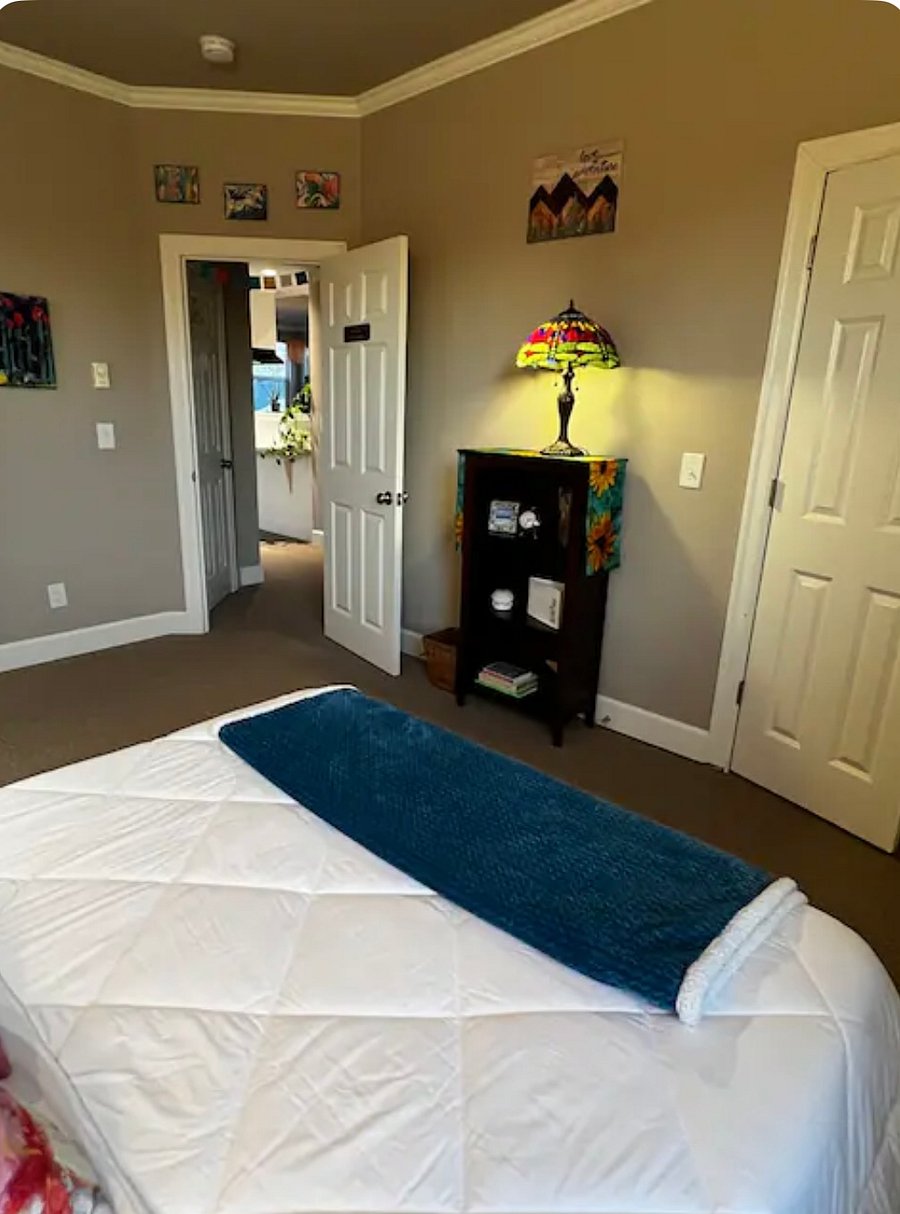 Furnished Finder property 655386_1 photo 12
