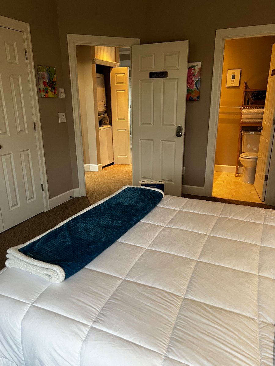 Furnished Finder property 655386_1 photo 17