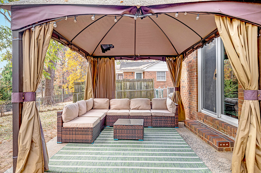Outdoor pergola seating