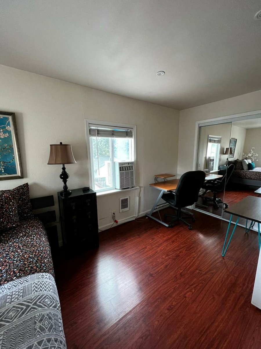 Furnished Finder property 655497_1 photo 13