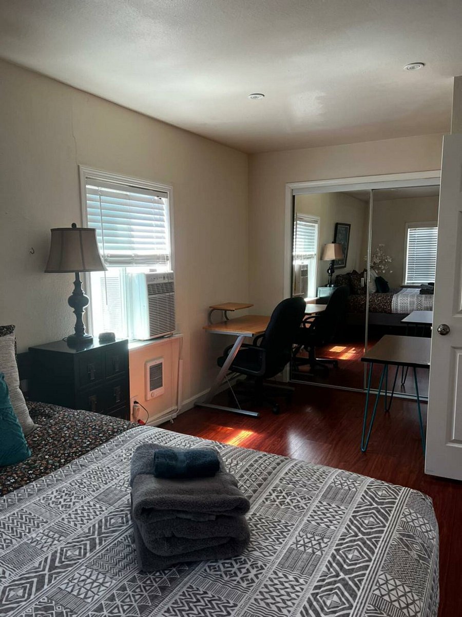 Furnished Finder property 655497_1 photo 16