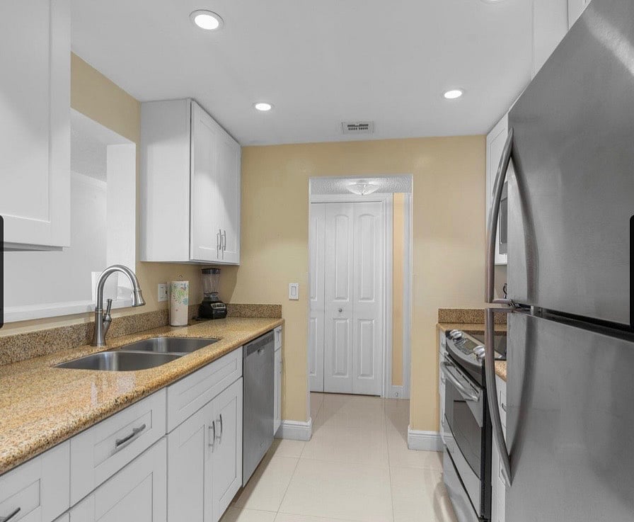 Furnished Finder property 655499_1 photo 11