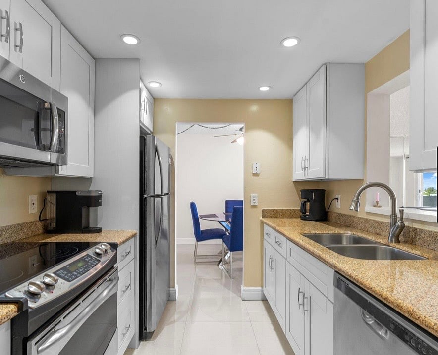 Furnished Finder property 655499_1 photo 12
