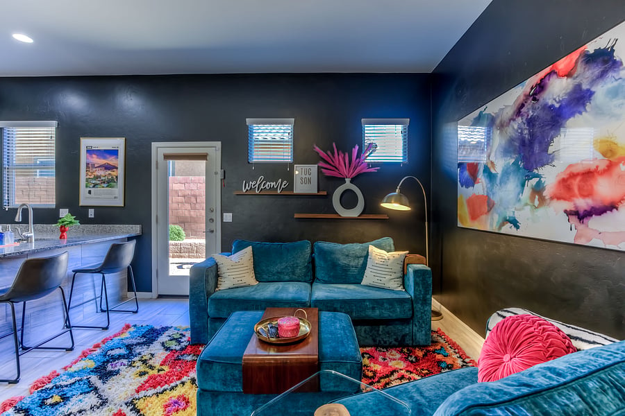 Easy access to side yard for watching sunsets, enjoying stargazing, or letting your furbaby out to play
