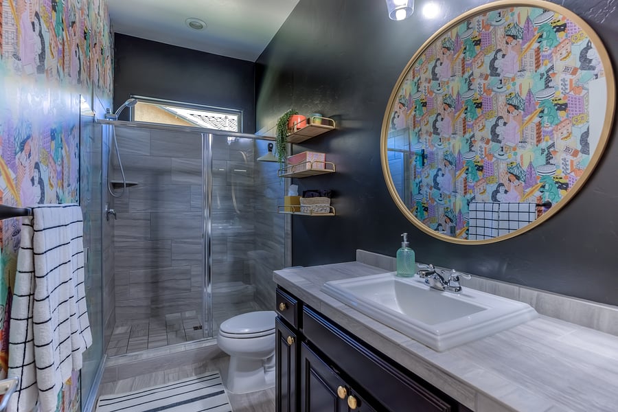 Full bathroom with easy access step-in rain shower