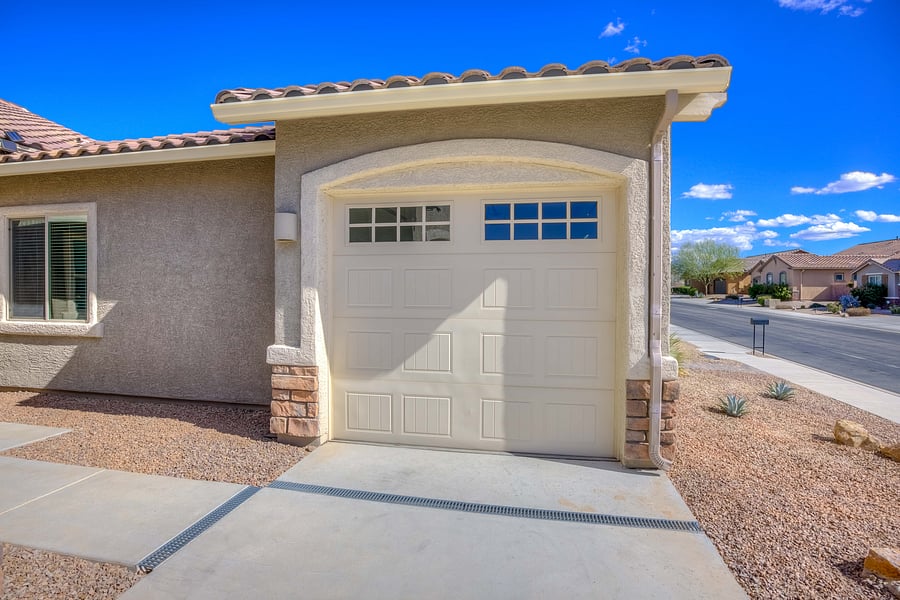 Single car garage