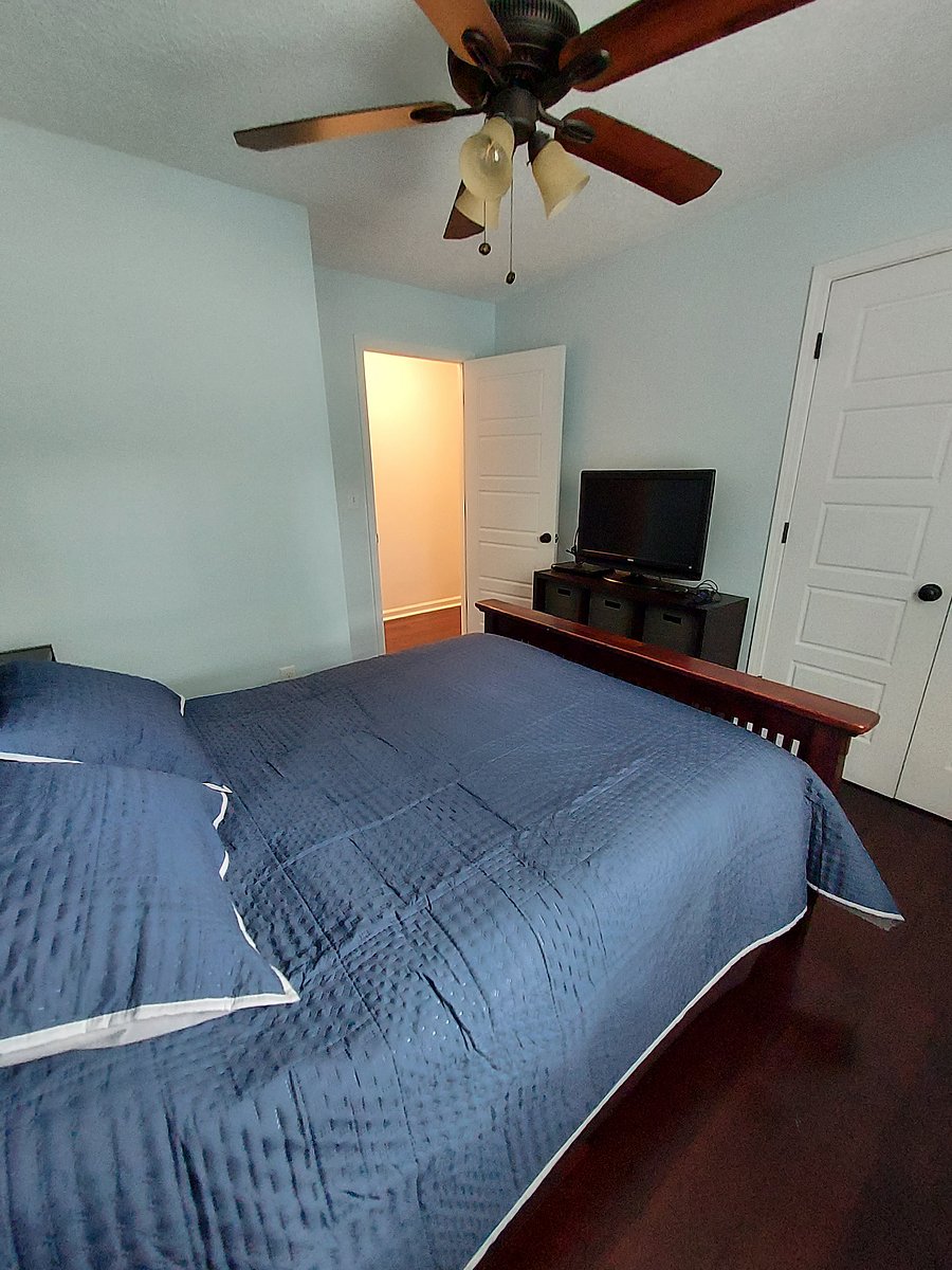 Furnished Finder property 655549_1 photo 36