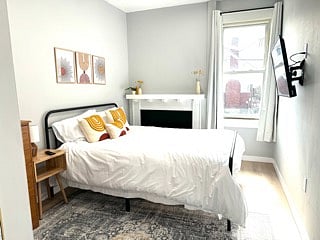Bedroom 2 Queen Bed