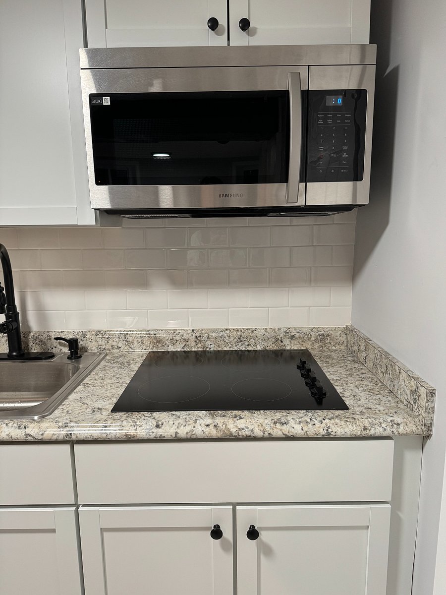 Furnished Finder property 655624_3 photo 6