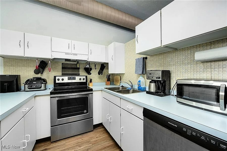 Furnished Finder property 655625_1 photo 12