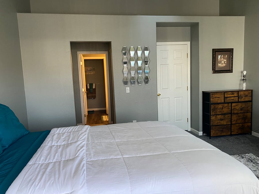Master bedroom with en suite bathroom. Bedroom has a door lock and key.