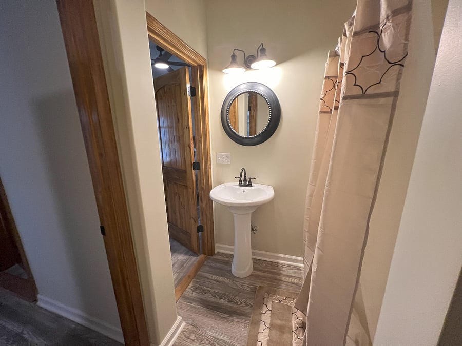 Jack-n-Jill / Second  Bathroom View 2 