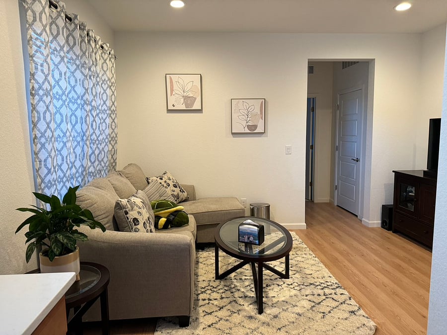 Furnished Finder property 655954_1 photo 3