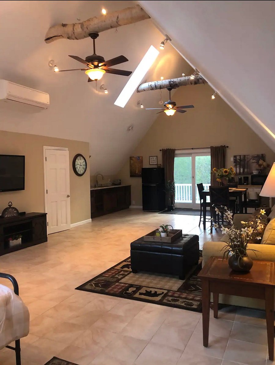 Furnished Finder property 655995_1 photo 3