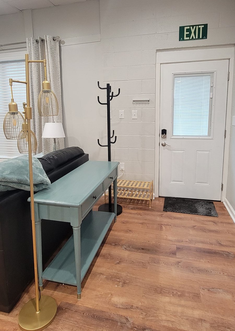 Downstairs entryway