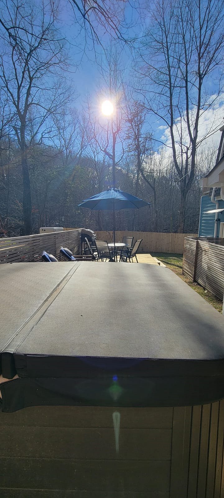 Hot tub , patio area on deck
