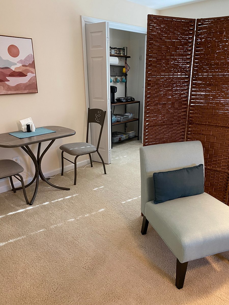Furnished Finder property 656005_1 photo 9
