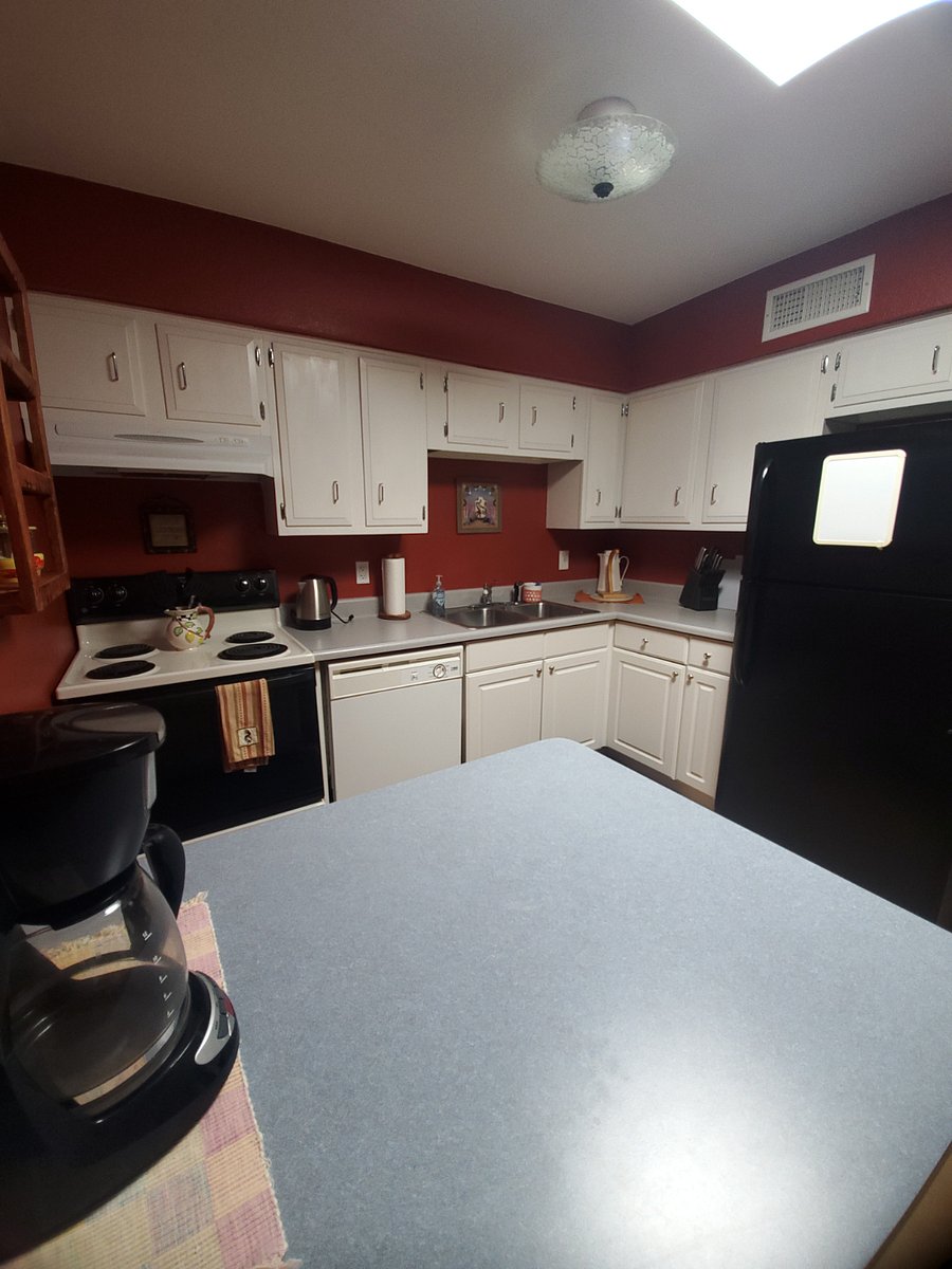 Furnished Finder property 656021_1 photo 8