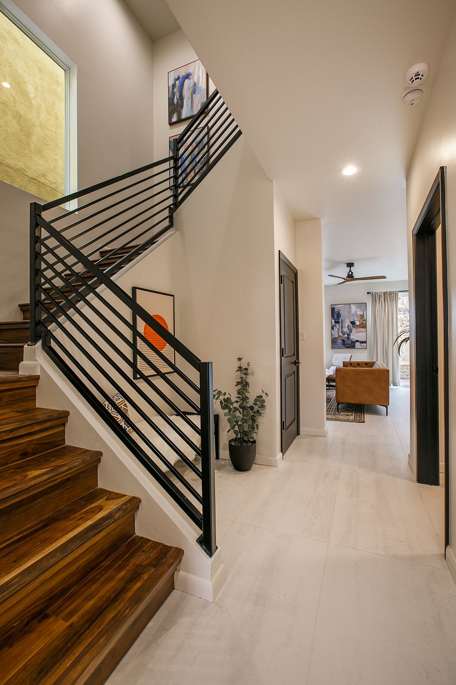 Furnished Finder property 656042_1 photo 4