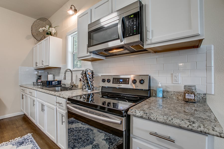 Furnished Finder property 656099_1 photo 3
